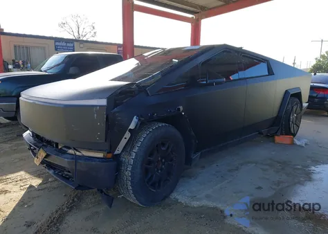 2024 Tesla Cybertruck All-Wheel Drive z USA, uszkodzony, nr VIN 7G2CEHED4RA008099